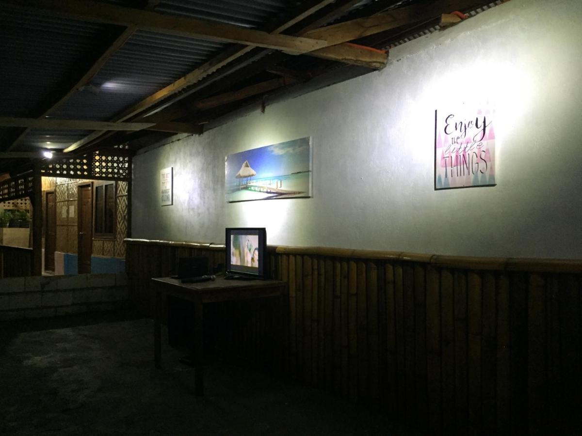 Bohemian Bohol Hostel Panglao Eksteriør billede